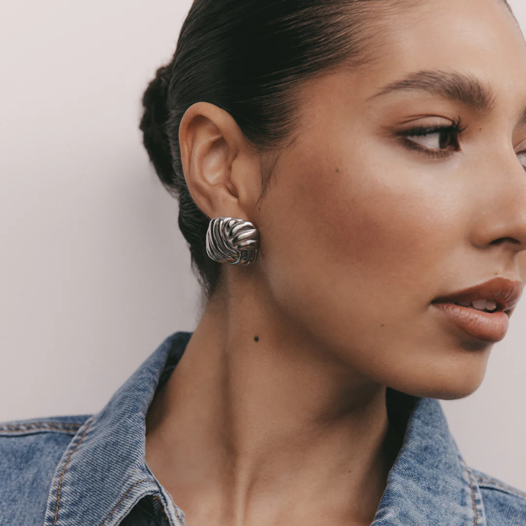 Clara Vintage Square Earrings (Silver) - Image 3
