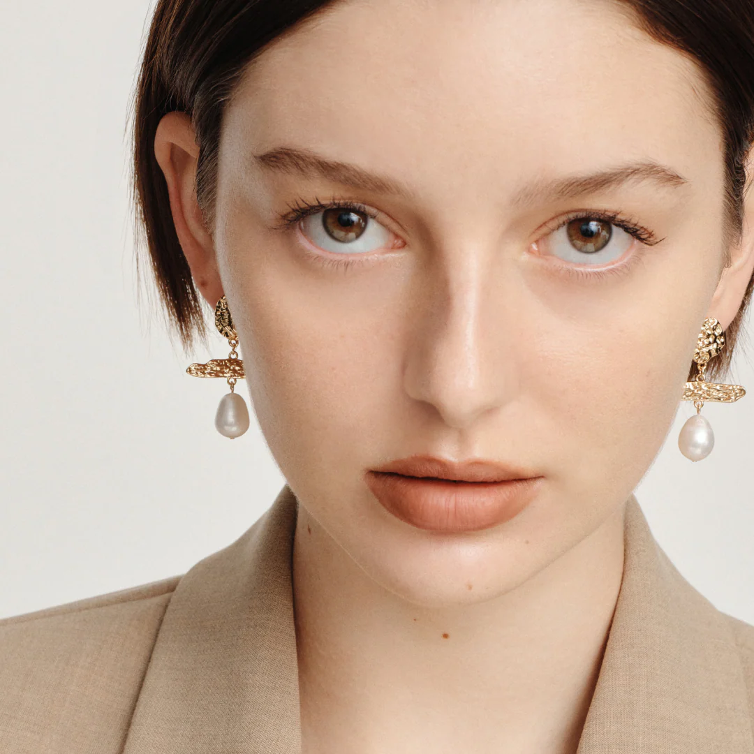 Capri Pearl Earrings - Gold - Image 3
