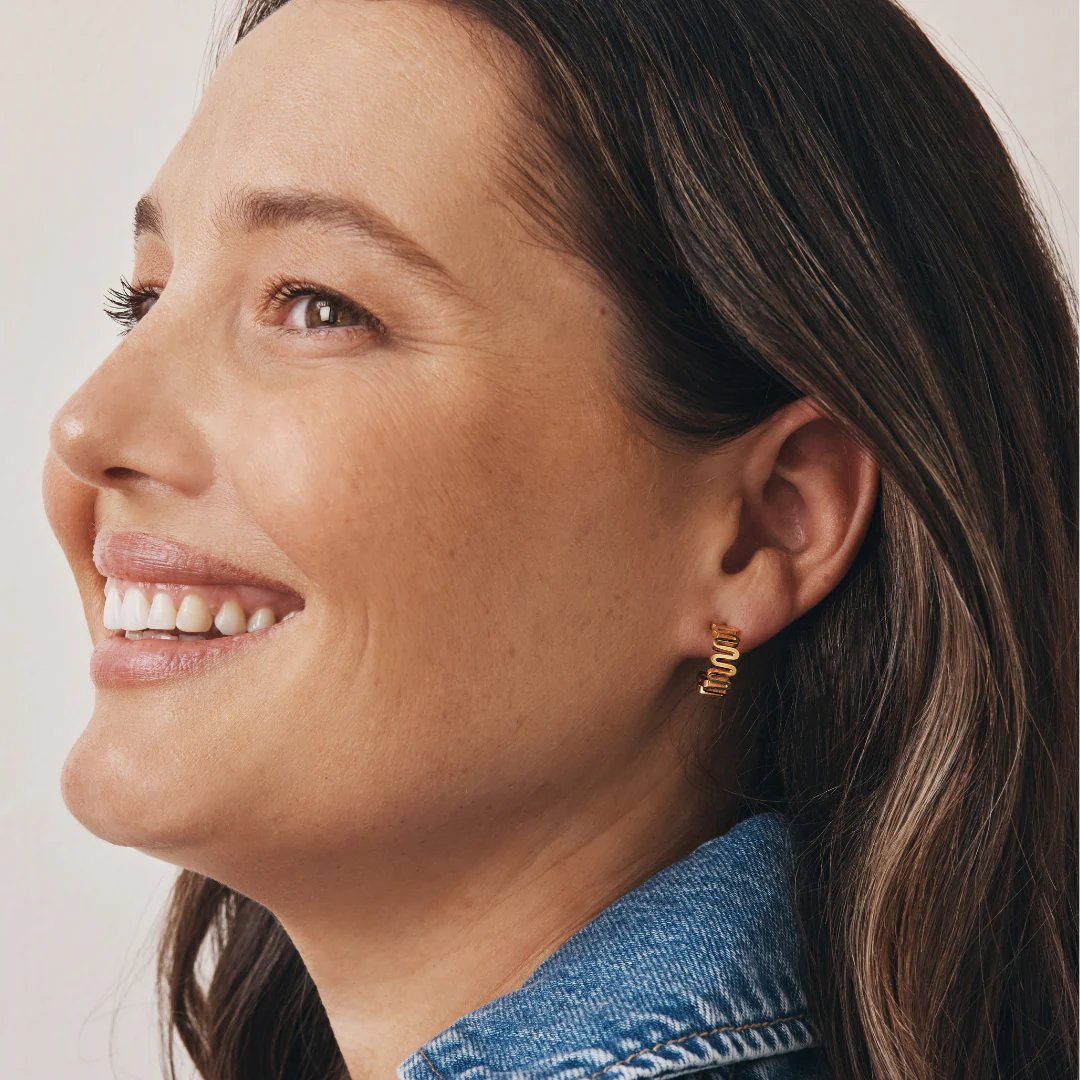 Leigh Wavy Hoops (Gold) - Image 3