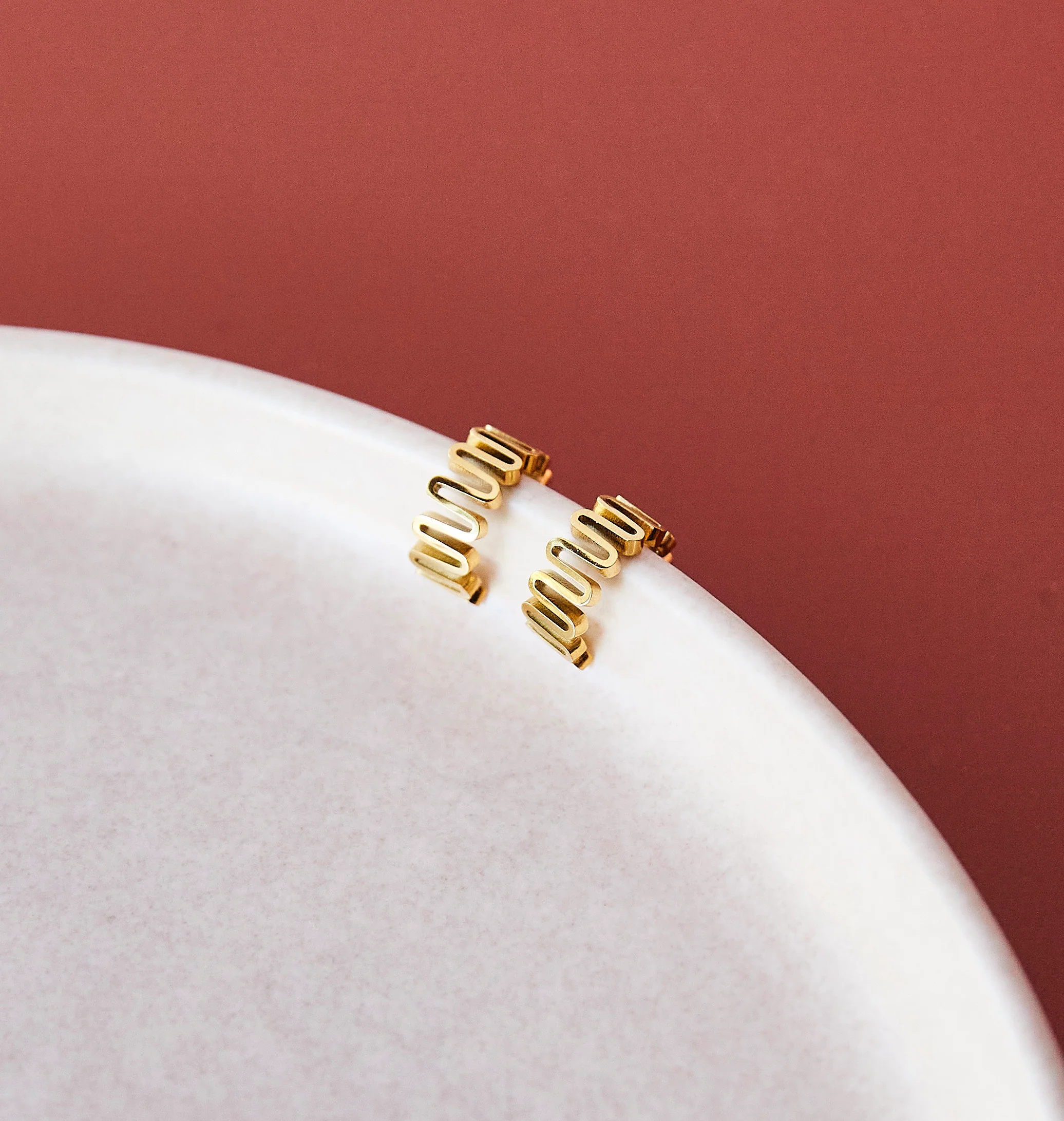 Leigh Wavy Hoops (Gold) - Image 8