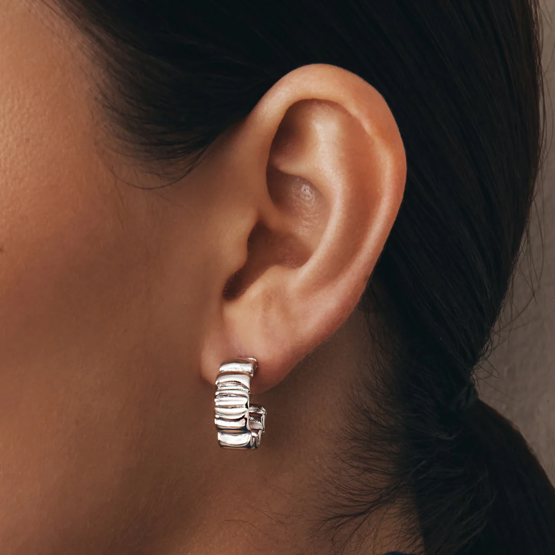 Poppy Wrinkle Earrings (Silver) - Image 6